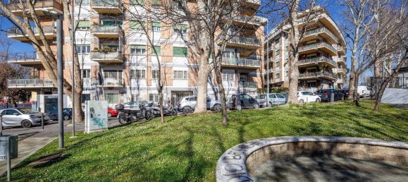 Квартира с 4 комнатами в Рим, Италия № 221166 76