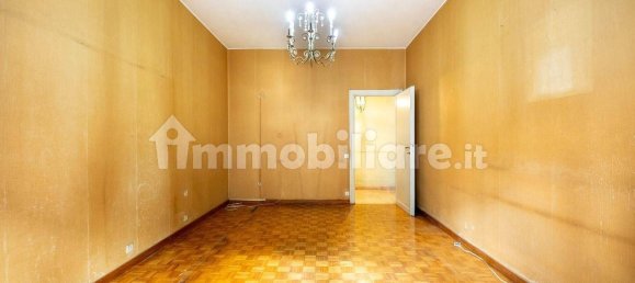 Квартира с 4 комнатами в Рим, Италия № 221166 16