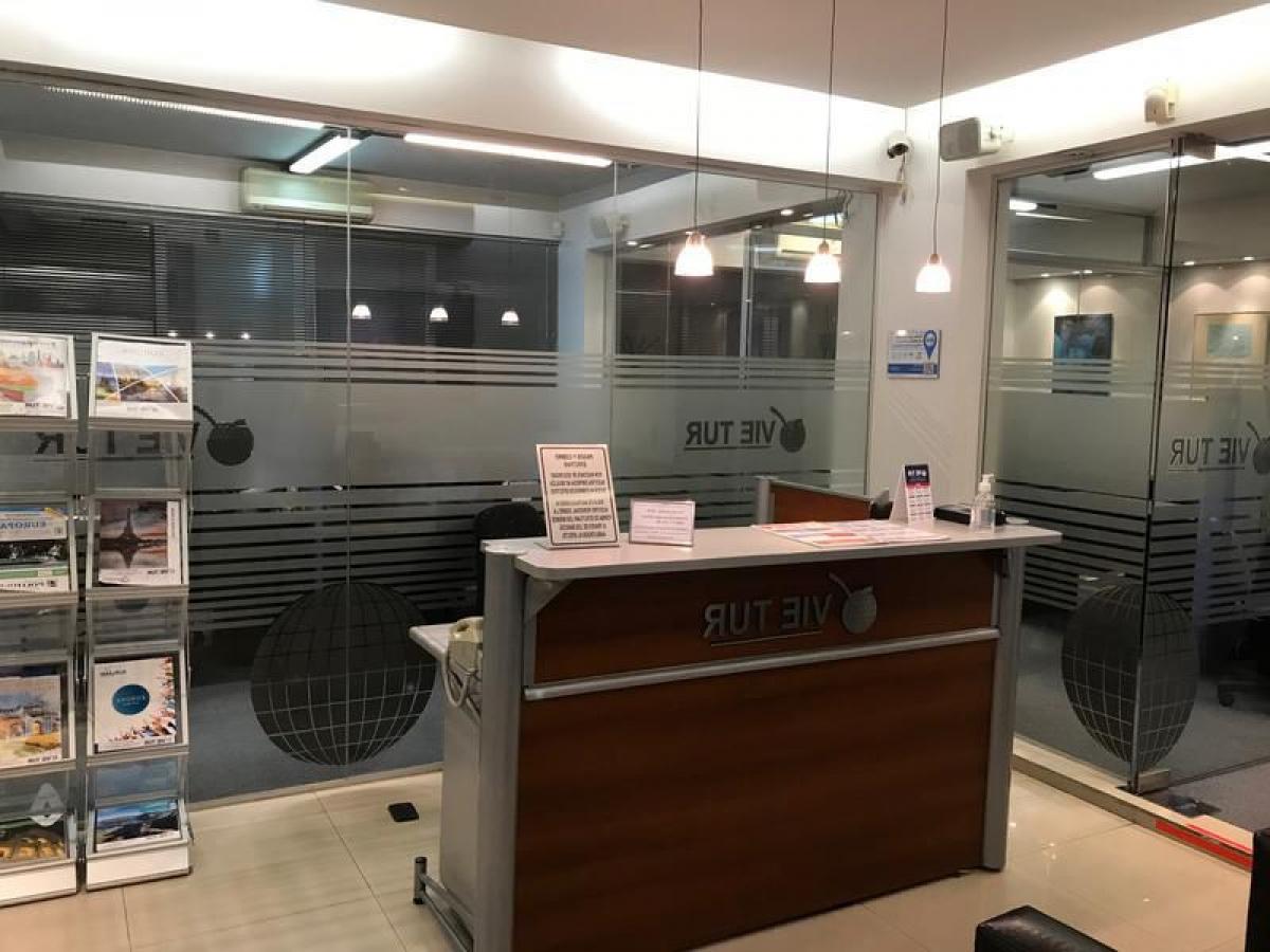 310m² Office in Buenos Aires, Argentina No. 106706