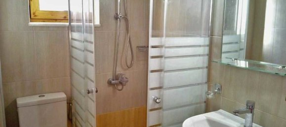 Propiedad comercial de 5 dormitorios en Chania, Greece No. 251 15