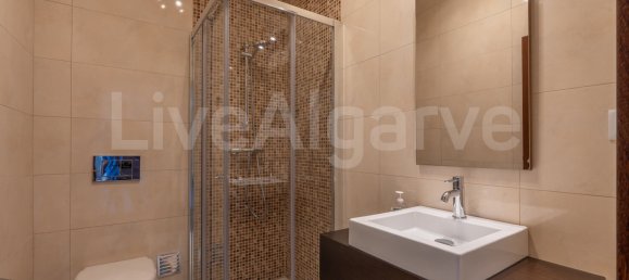 4 Schlafzimmer Villa in Alvor, Portugal, Nr. 299737 26