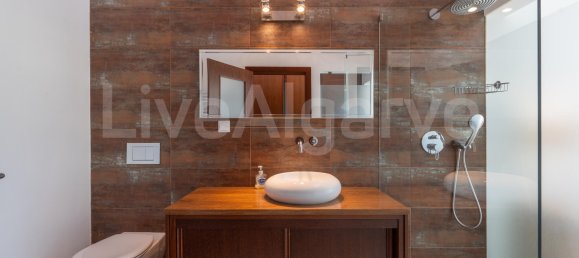 4 Schlafzimmer Villa in Alvor, Portugal, Nr. 299737 43