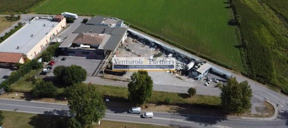 Entrepôt à Lonato del Garda, Italy 1400m² No. 279920 14