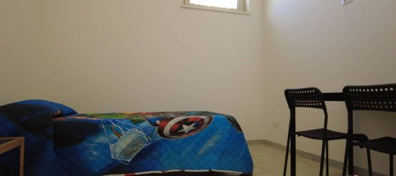 Apartamento de 2 dormitorios en Siderno, Italy No. 300418 8