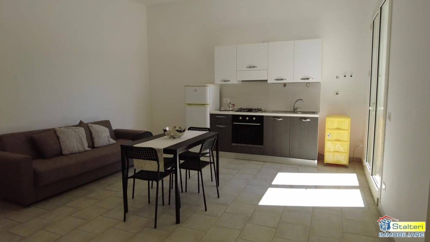 Apartamento de 2 dormitorios en Siderno, Italy No. 300418