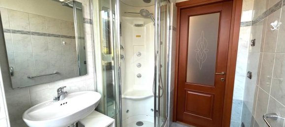 Квартира с 2 комнатами в Сондрио, Италия № 5697 14