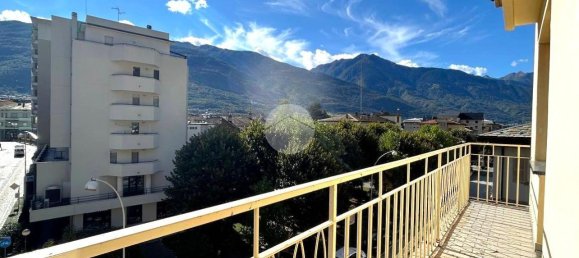 Квартира с 2 комнатами в Сондрио, Италия № 5697 5