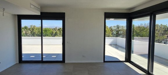 4 bedrooms Penthouse in Torremolinos, Spain No. 179998 6