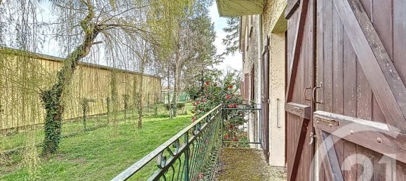 904m² Hotel in Chasnais, France No. 103133 11