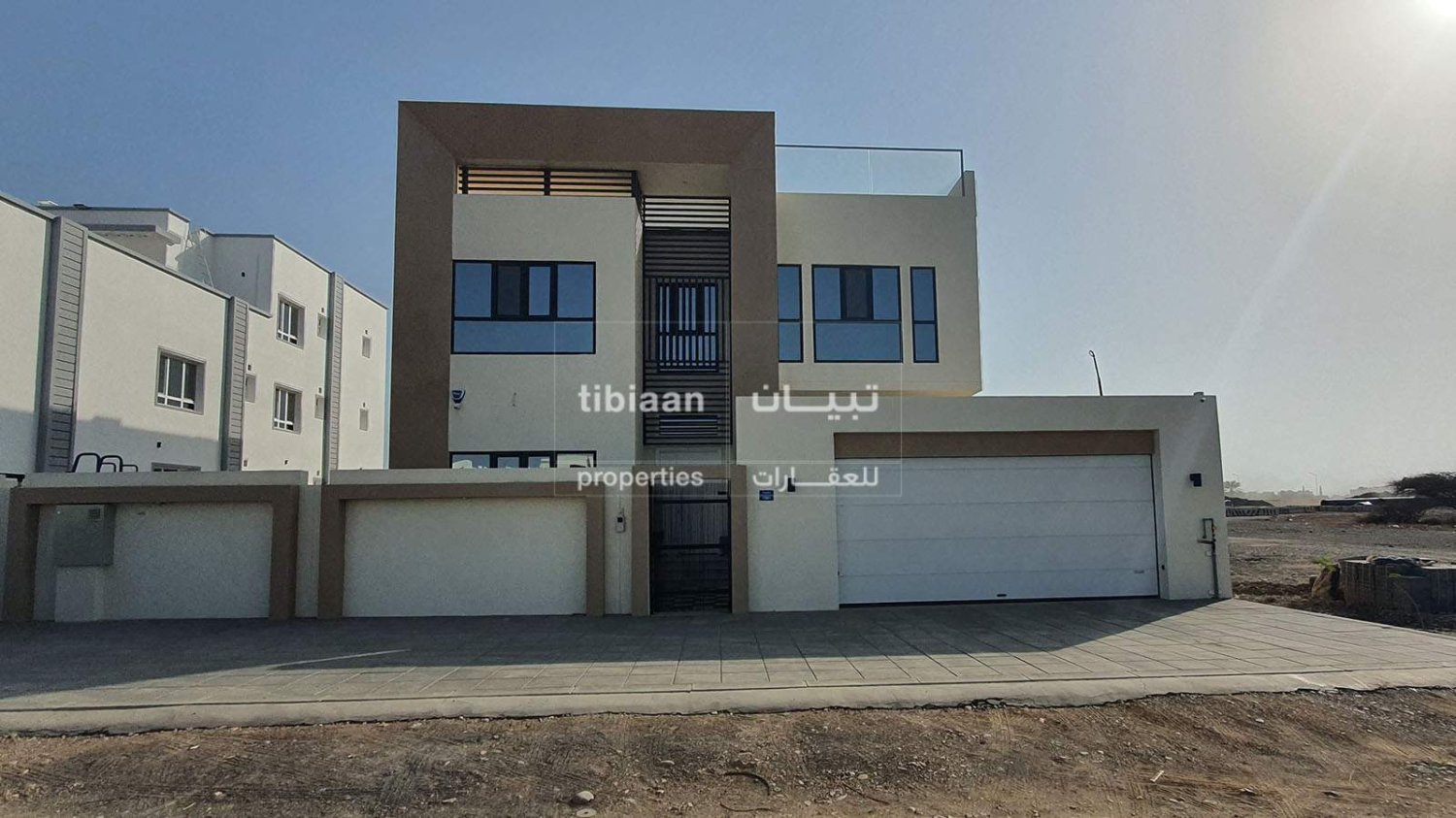 Villa de 5 dormitorios en As Sib, Oman No. 307