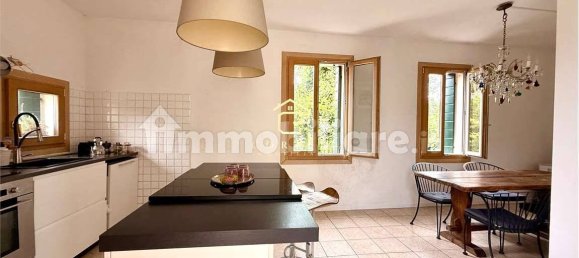 3 bedrooms Villa in Vigonovo, Italy No. 359370 3