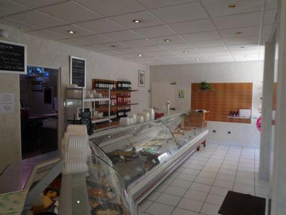 2 bedrooms Office in Tarbes, France No. 20895