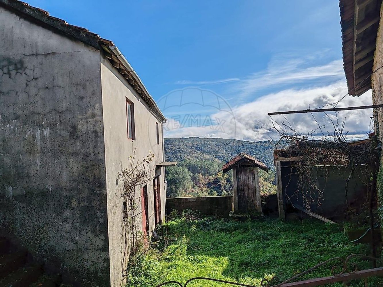 2 bedrooms House in Castro Daire, Portugal No. 157286