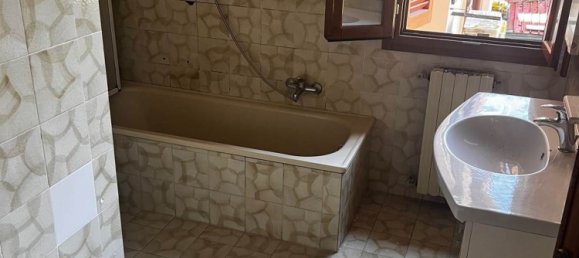 5 rooms House in Cavriglia, Italy No. 51090 16