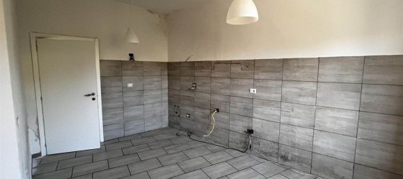 5 rooms House in Cavriglia, Italy No. 51090 5