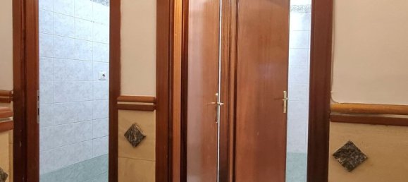 209m² Commercial property in Rome, Italy No. 315491 18