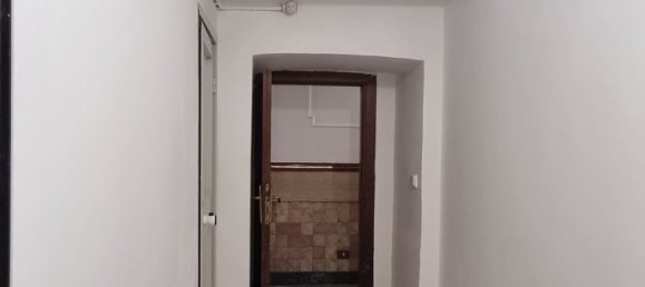 209m² Commercial property in Rome, Italy No. 315491 23