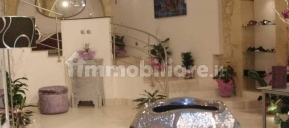 2غرفة عقار تجاري في Melilli, Italy رقم 55142 24