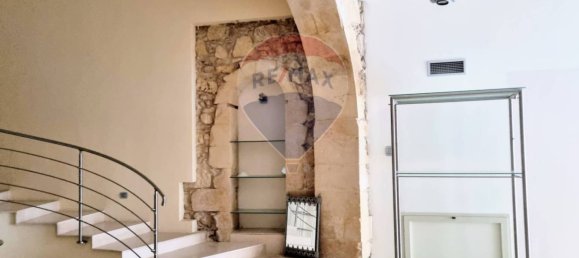 2غرفة عقار تجاري في Melilli, Italy رقم 55142 8