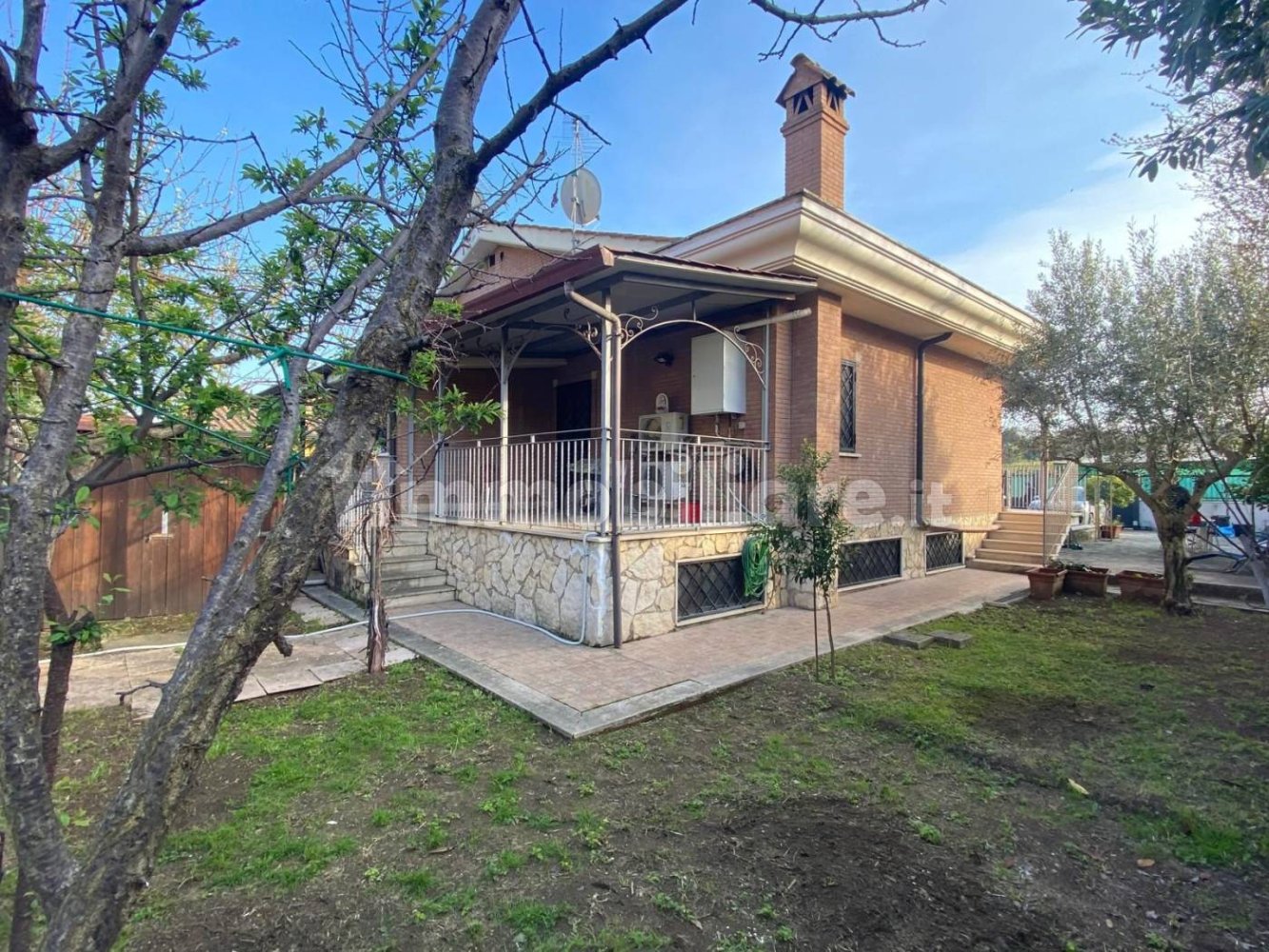 3 bedrooms Villa in Rome, Italy No. 375261