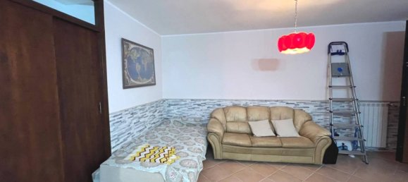3 bedrooms Villa in Rome, Italy No. 375261 2