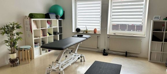 4 bedrooms Apartment in Hanover, Germany No. 211299 2