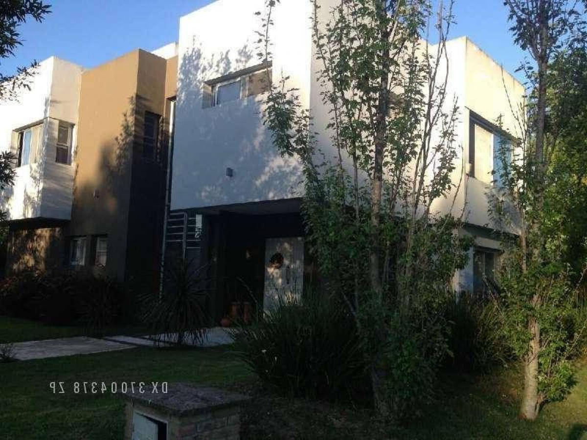 3 bedrooms House in Tigre, Argentina No. 55952