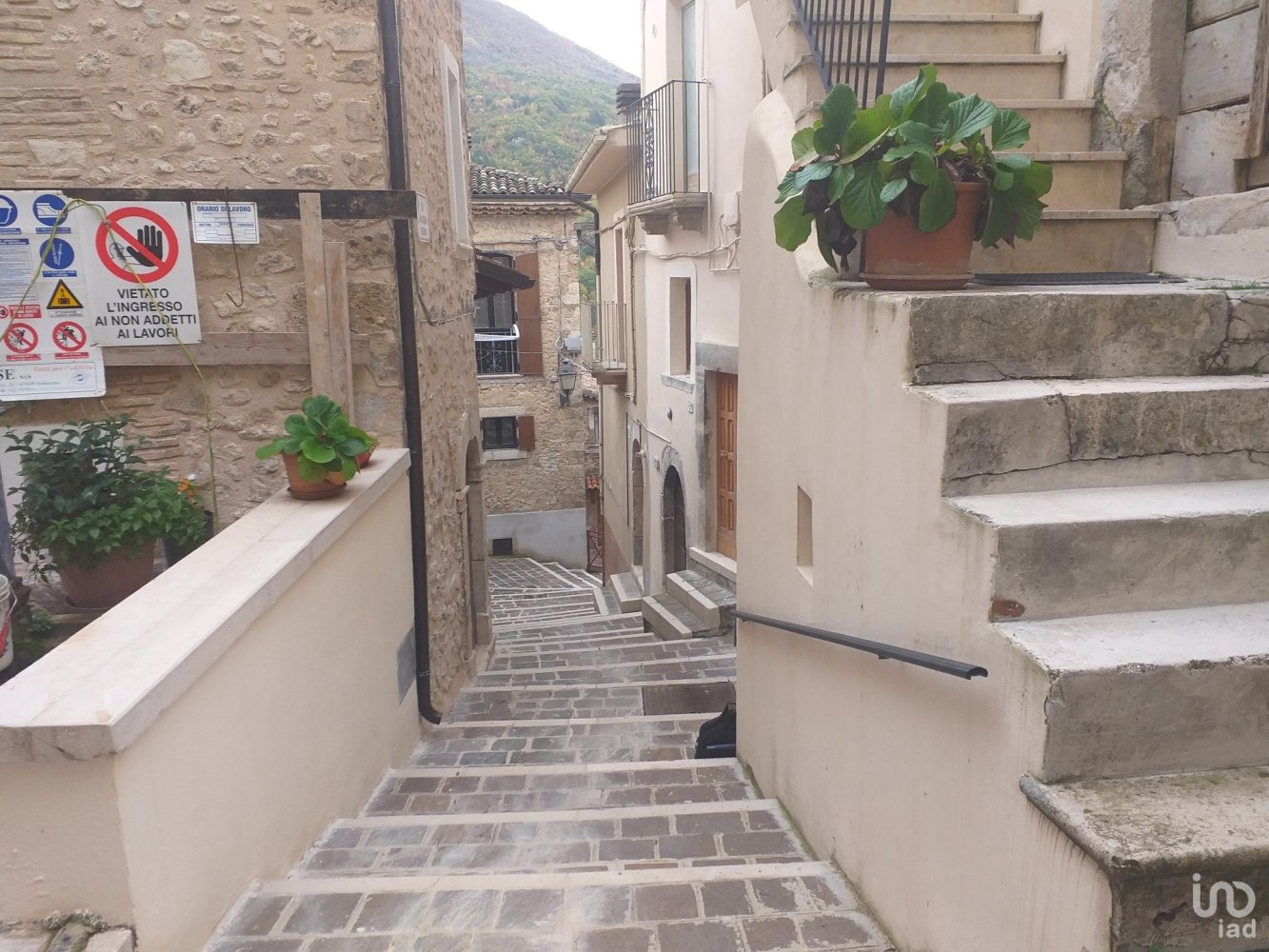 2 bedrooms Apartment in L'Aquila, Italy No. 265890