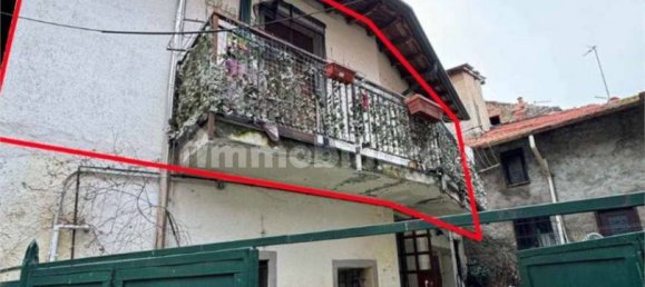 2 bedrooms Apartment in Guanzate, Italy No. 280649 3