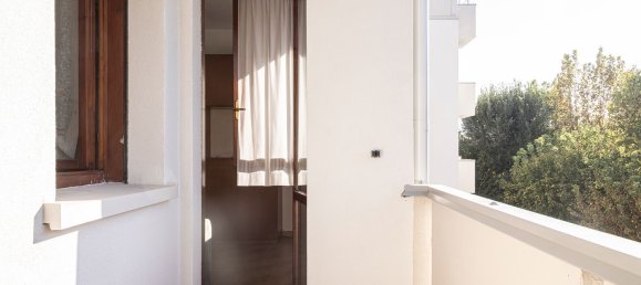 4 bedrooms Apartment in Calderara di Reno, Italy No. 330613 12