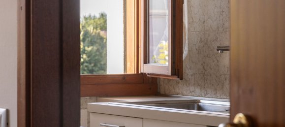 4 bedrooms Apartment in Calderara di Reno, Italy No. 330613 7