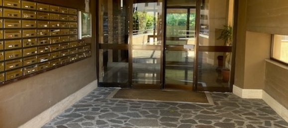 4 rooms Apartment in Rome, Italy No. 151715 3