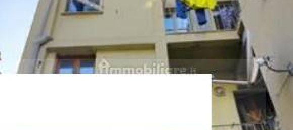 Apartamento de 2 dormitorios en Sondrio, Italy No. 290425 4