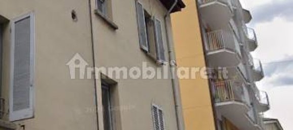 Apartamento de 2 dormitorios en Sondrio, Italy No. 290425 2