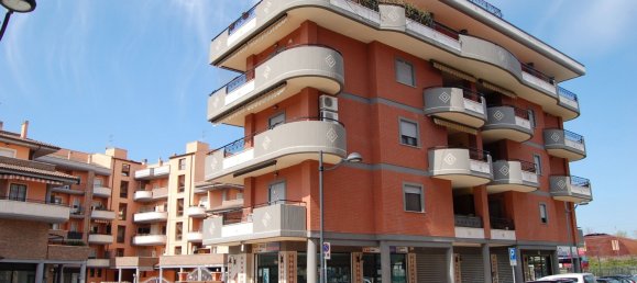 3-Zimmer Penthouse in Aprilia, Italy, Nr. 58285 2