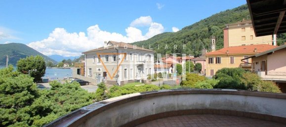 Villa de 3 dormitorios en Porto Ceresio, Italy No. 340660 33