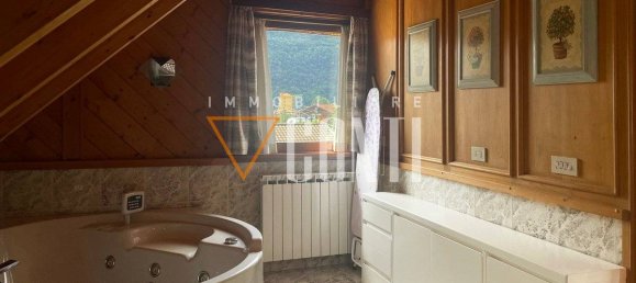 Villa de 3 dormitorios en Porto Ceresio, Italy No. 340660 17