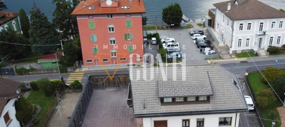 Villa de 3 dormitorios en Porto Ceresio, Italy No. 340660 41
