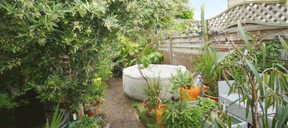 4 bedrooms House in Margate, United Kingdom No. 10849 9