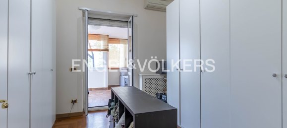 4 bedrooms Penthouse in Rome, Italy No. 47014 11