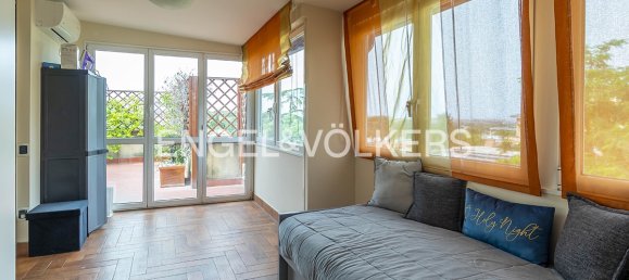 4 bedrooms Penthouse in Rome, Italy No. 47014 9