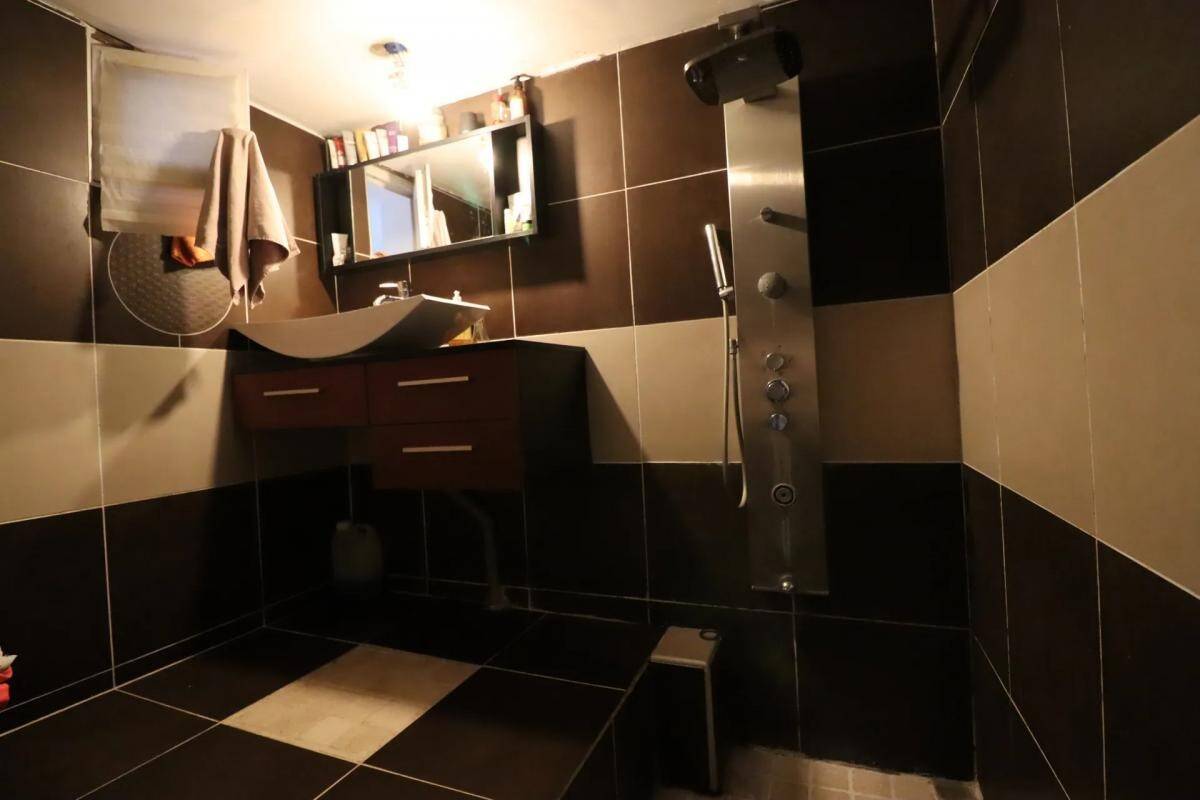 3 غرف نوم منزل في La Ricamarie, France رقم 355798