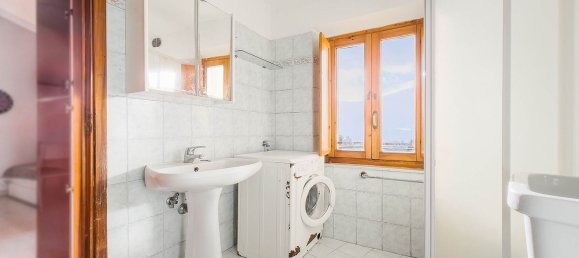 3 rooms Apartment in Siena, Italy No. 222288 34