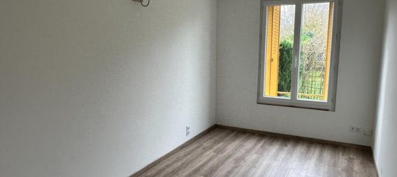 2 bedrooms House in Chateaumeillant, France No. 76828 11