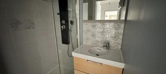 2 bedrooms House in Chateaumeillant, France No. 76828 13