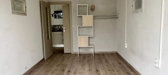 2 bedrooms House in Chateaumeillant, France No. 76828 10