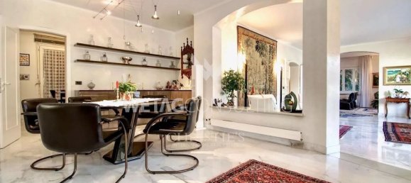 5 bedrooms Villa in Campione d'Italia, Italy No. 60024 19