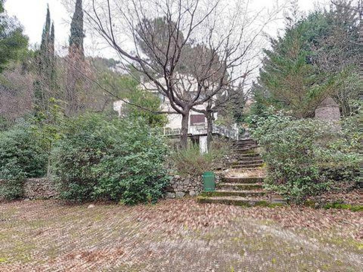 3 bedrooms House in Auriol, France No. 6803