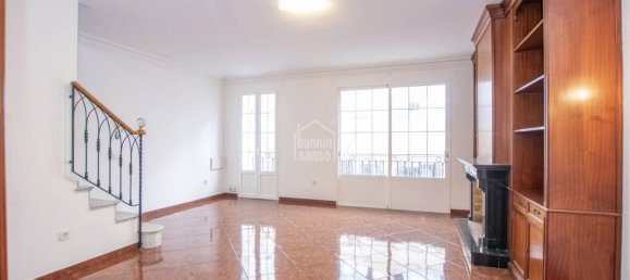 3 bedrooms Townhouse in Ciutadella De Menorca, Spain No. 5025 2