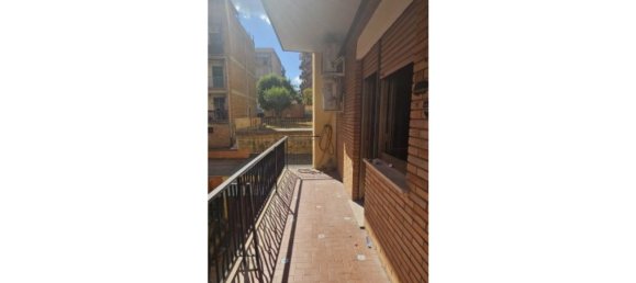 Apartamento T3 em Monterotondo, Italy N.º 335057 2